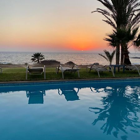 Kymmates Beach Front Villas Paphos Exteriér fotografie