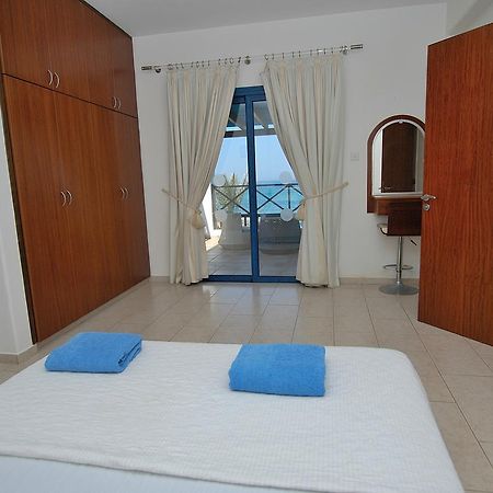 Kymmates Beach Front Villas Paphos Exteriér fotografie