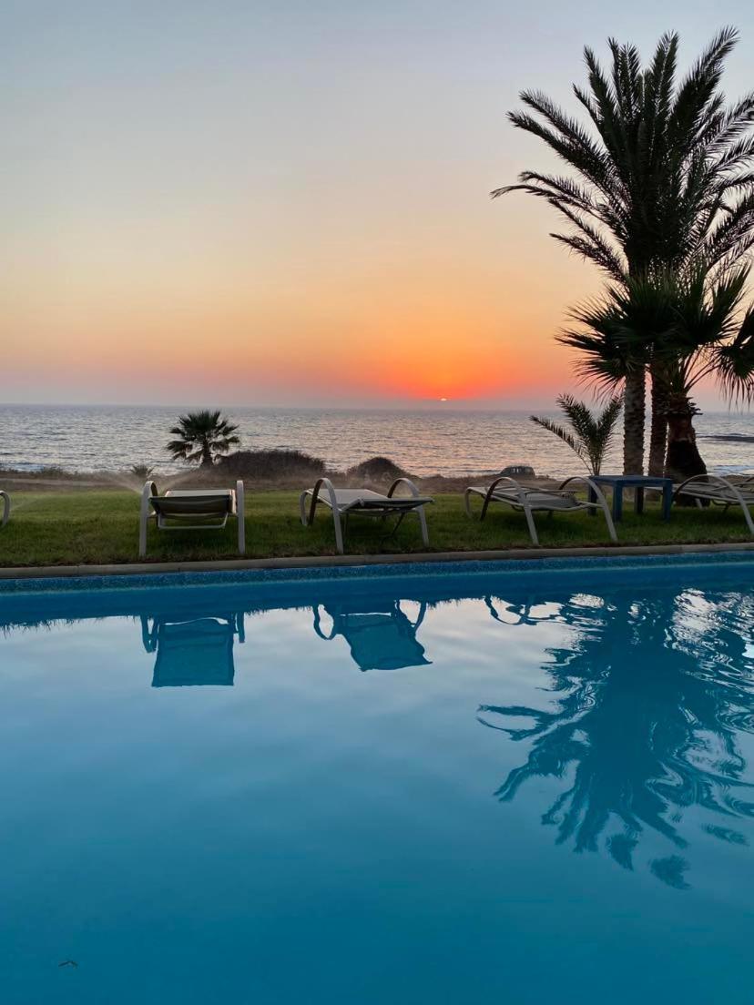 Kymmates Beach Front Villas Paphos Exteriér fotografie