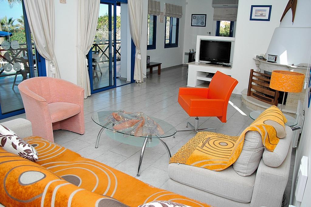 Kymmates Beach Front Villas Paphos Exteriér fotografie
