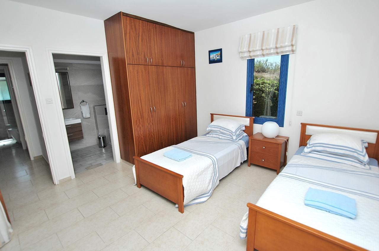 Kymmates Beach Front Villas Paphos Exteriér fotografie